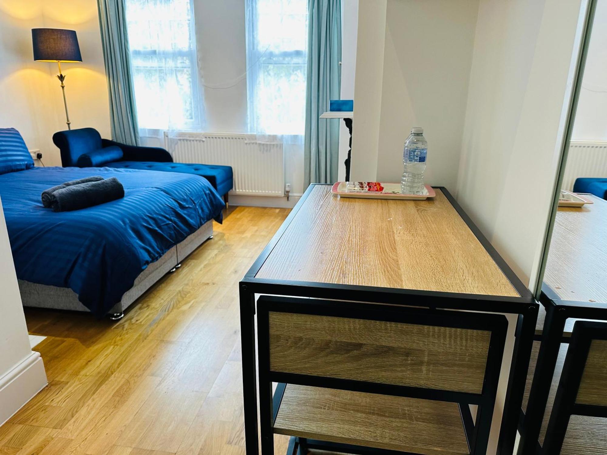 Stunning One Bedroom Studio Flat 伦敦 外观 照片