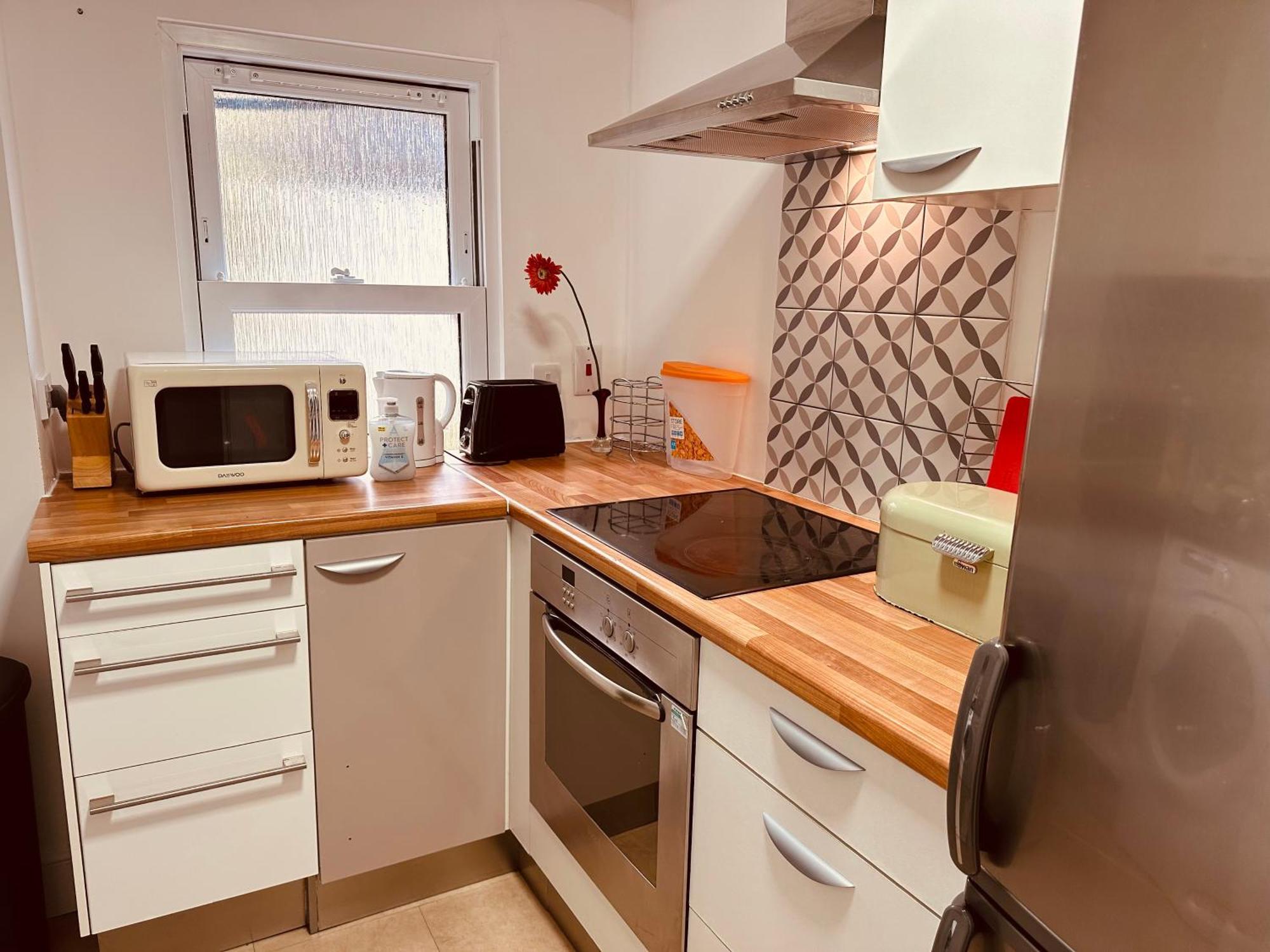Stunning One Bedroom Studio Flat 伦敦 外观 照片
